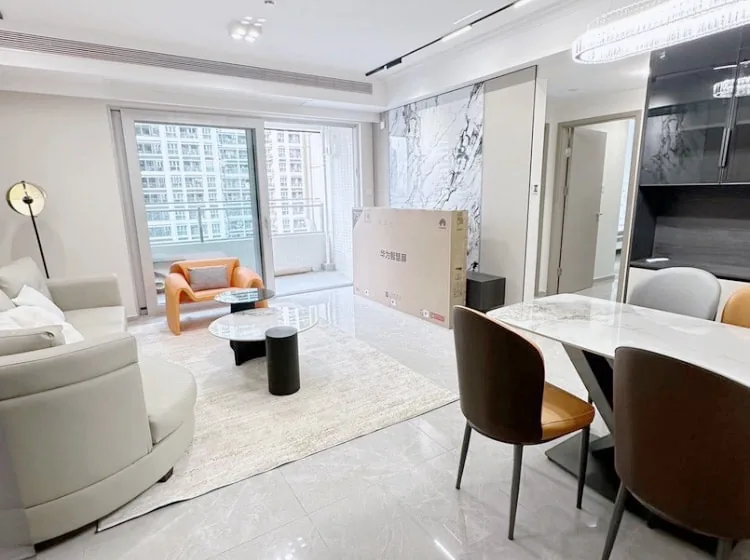 Photo 2 of Futian Gangxia Hui | 3-Bed 2-Bath Apartment for Rent of 18000