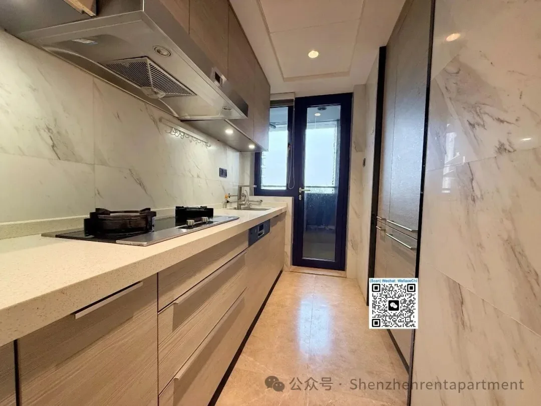 Photo 3 of The Peninsula 3 | 85㎡ 2BR 1BA | Low floor | Furnished | ¥14,000/Mth