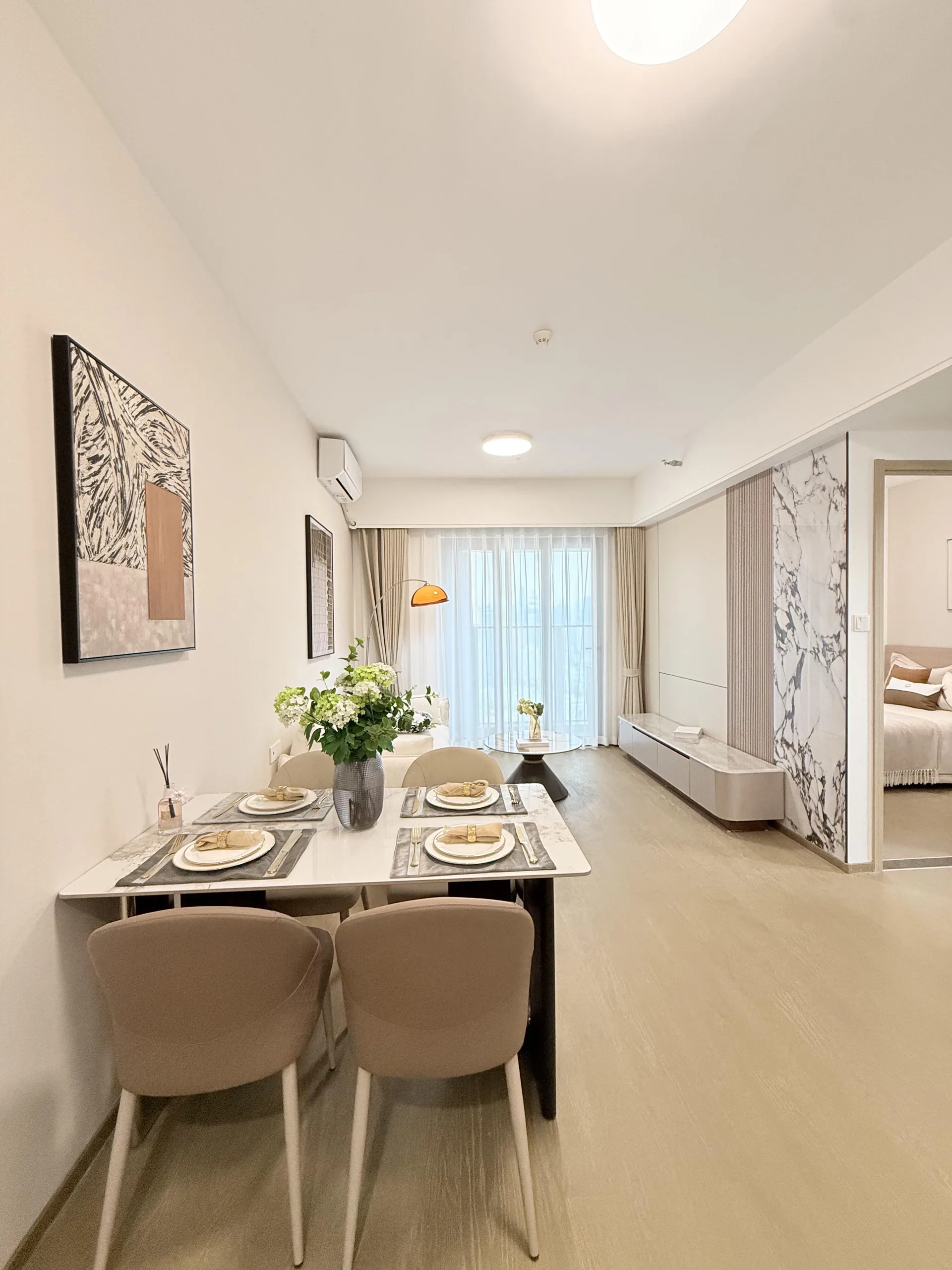 Photo 2 of Zhongzhou Binhai Huafu (C Future City), Futian 2 Bedrooms, 1 Bathroom | 64㎡ | Rent: ¥9000+/month