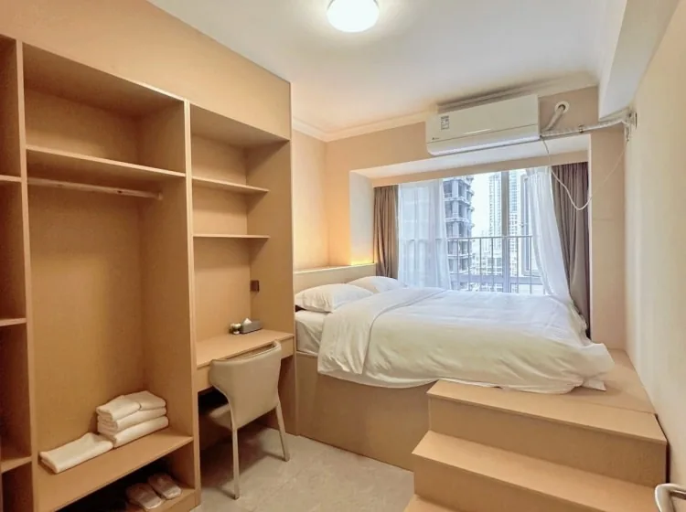 Photo 5 of Great Value! Spacious 120sqm 3-Bed 2-Bath | Prime Futian Gangxia Hui