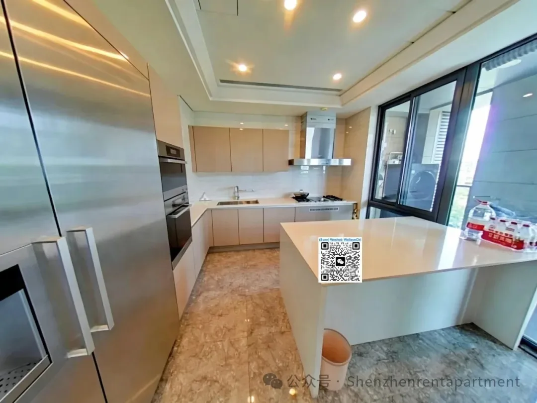 Photo 2 of IMPERIAL PARK | 222㎡ 4BR 3BA | | Furnished | ¥50,000/mth