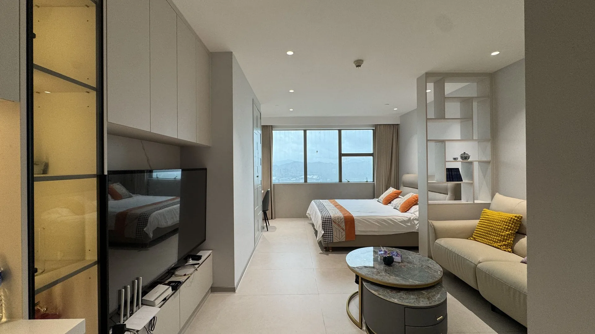 Futian Jiafu Plaza, one bedroom and one living room, 48m² — main photo