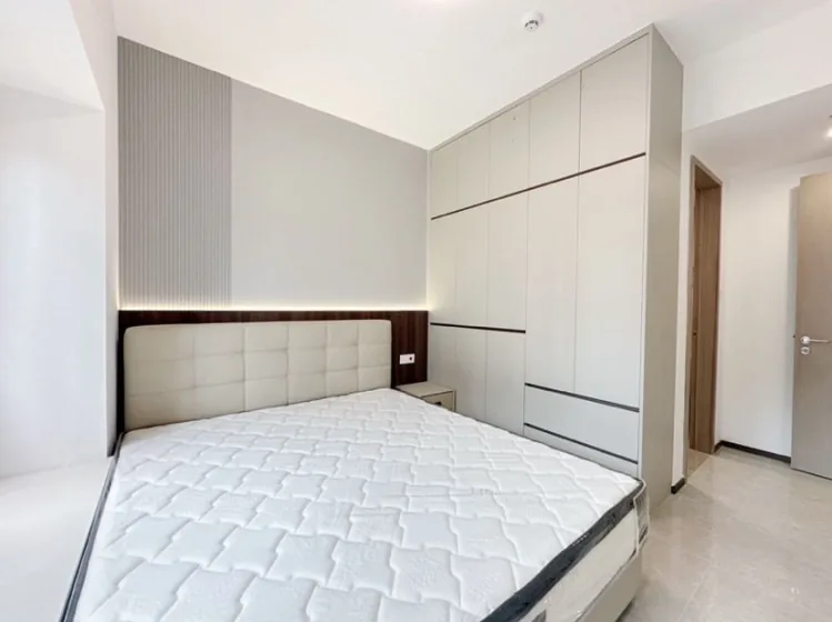 Photo 4 of Hongkong border Bright and nice 3 bedrooms, 110 sqm for 14000 rmb, Futian 