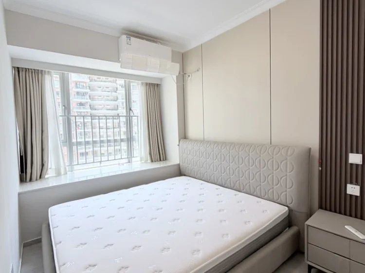 Photo 4 of Hot Deal! Affordable 100sqm 3-Bed 2-Bath | Futian Gangxia Hui