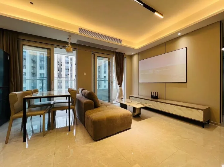 Photo 3 of Excellent Deal! Spacious 100sqm 3-Bed 2-Bath | Futian Gangxia Hui