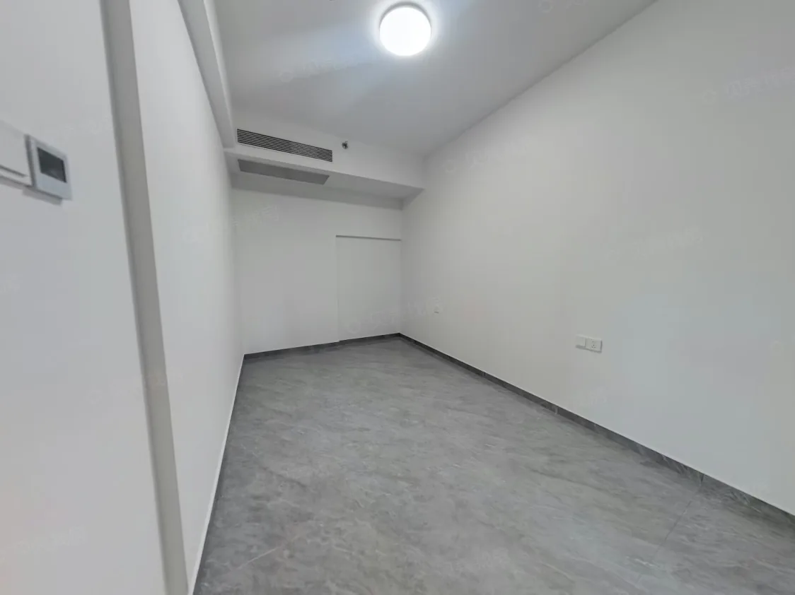 Photo 4 of Spacious Southwest‑Facing 3‑Bedroom | Kingkey Tianchenfu 120sqm