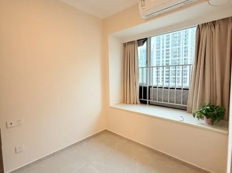 Photo 4 of Great Value! Cozy 65sqm 2-Bed 1-Bath | Prime Futian Gangxia Hui