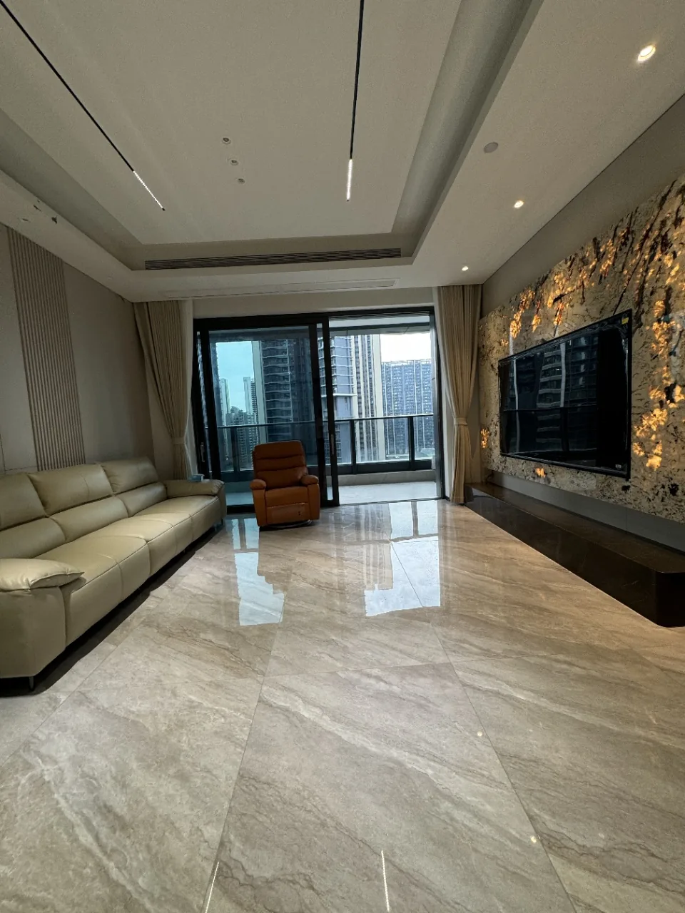 Futian Hyde Park Garden | 195㎡ 4-bed with 2 en-suites — main photo