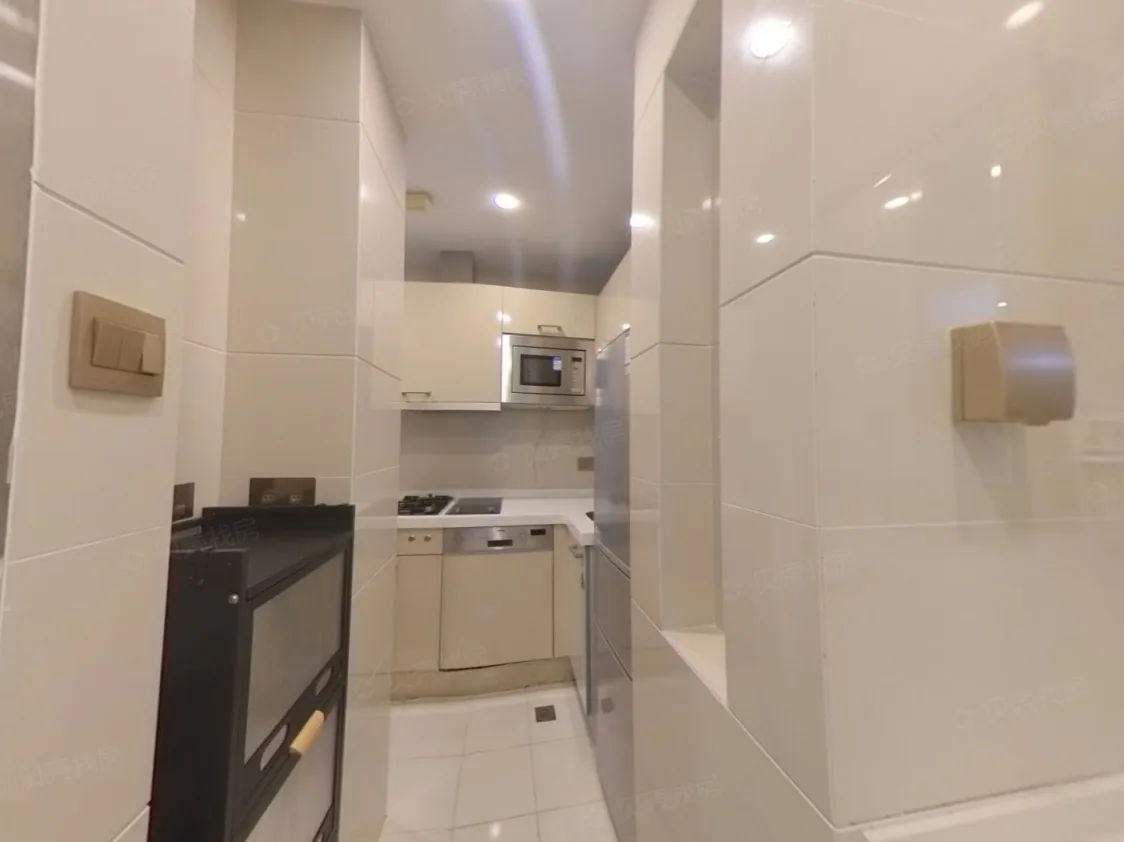 Photo 5 of Modern Central 2‑Bedroom | Greater China International Finance Centre 63sqm, Futian District