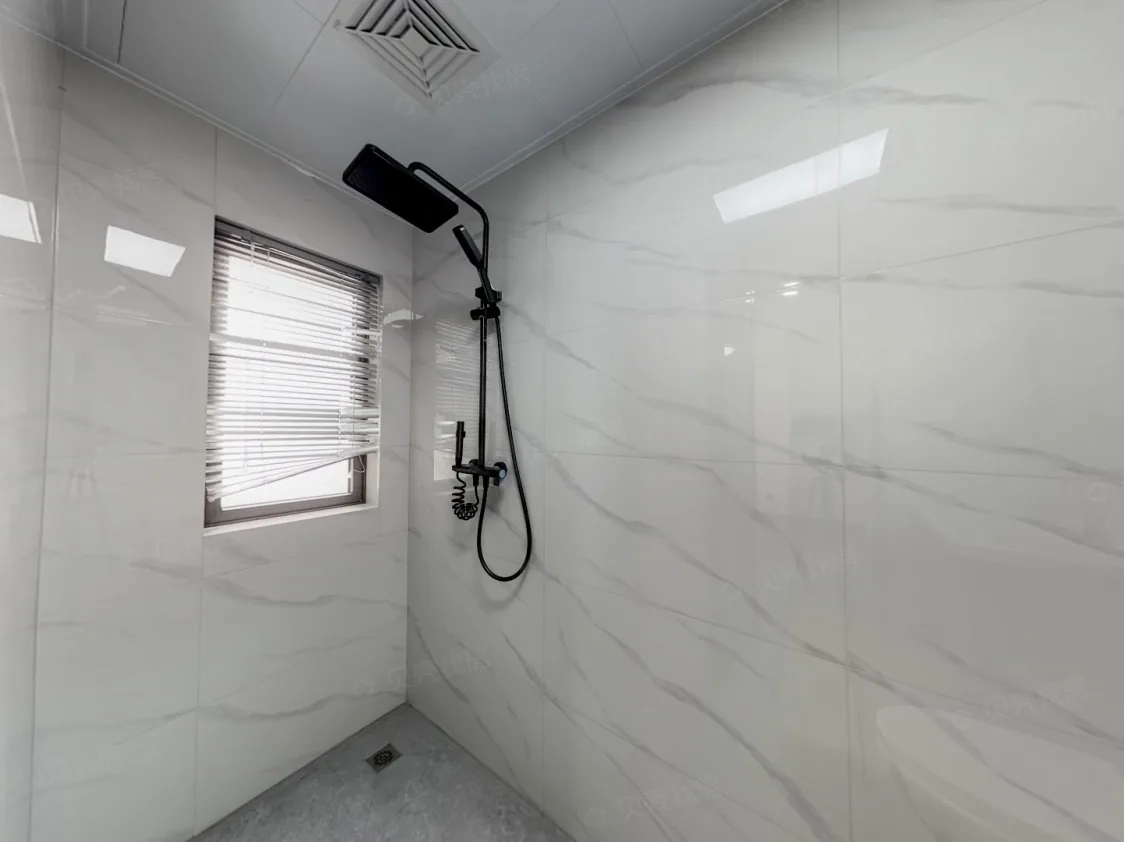 Photo 5 of Futian brand new 1 bedroom 1 living room, rent 7000 rmb