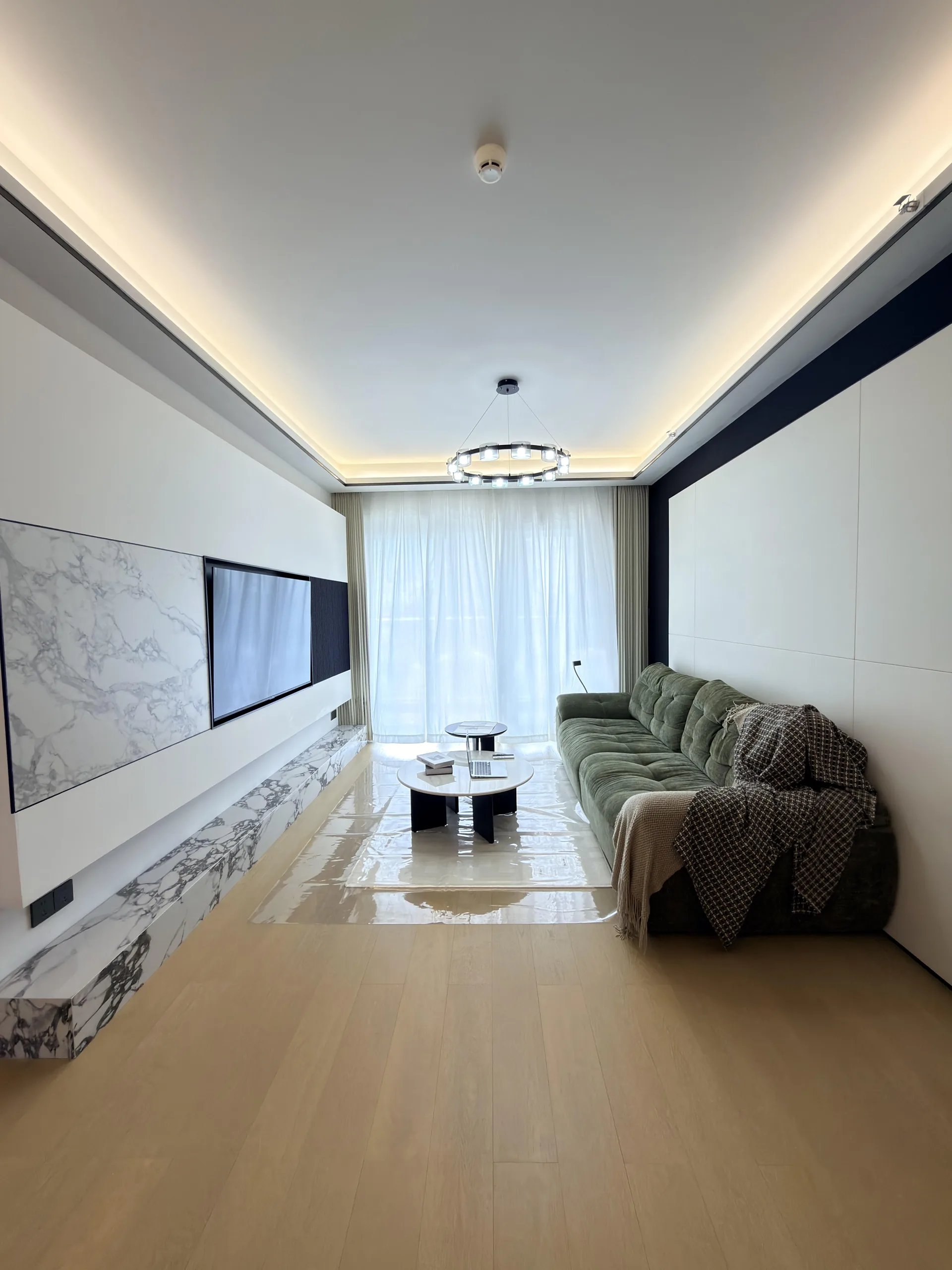 Soft Cream Style Sea View Residence at Zhongzhou Bay Yinghai Property Details — main photo