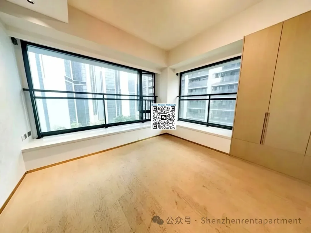 Photo 4 of Chiwan MTR, Line 2&5 | 203㎡ 4BR 3BA | Brand New | ¥21,000/Mth