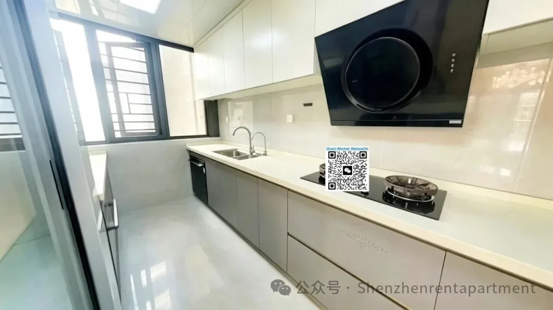 Photo 3 of The Peninsula1 | 139㎡ 4BR 2BA | Seaview | Furnished | ¥22,000/Mth