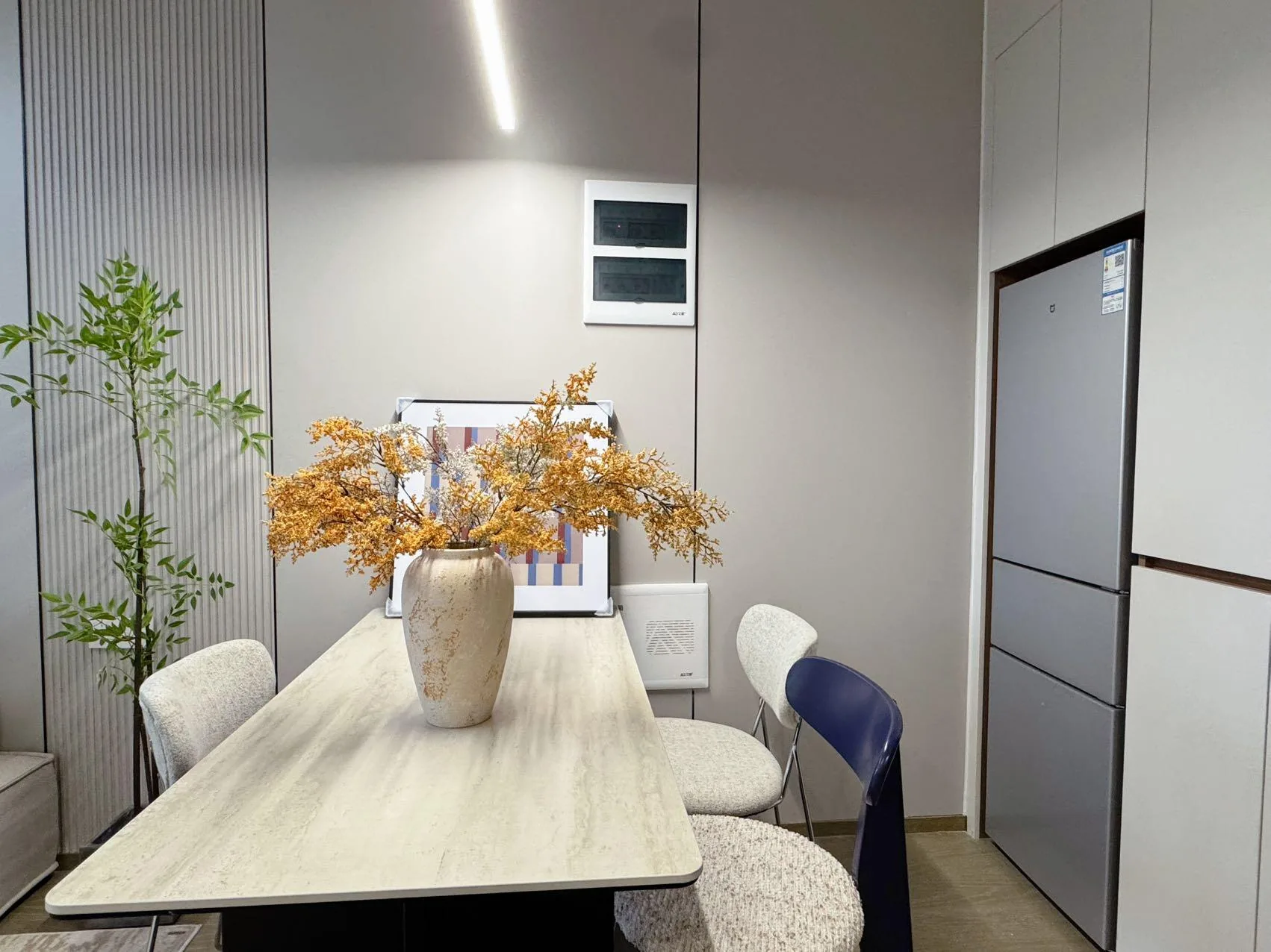 Photo 3 of Cozy 1 Bed 1 Bath Apartment with Gas at Zhongzhou Bay Property Details