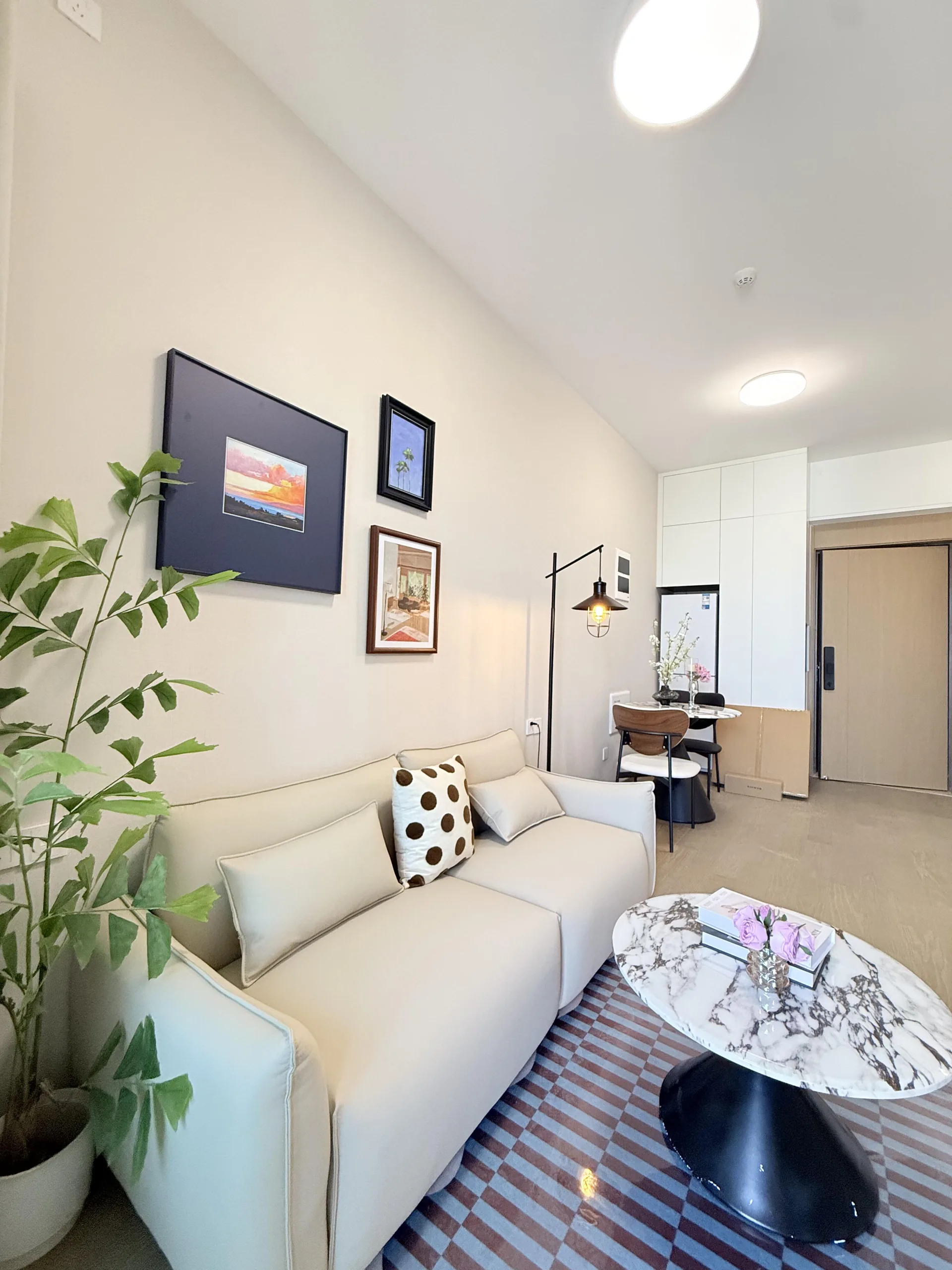Photo 5 of Cozy 1 Bed 1 Living Apartment at Zhongzhou Bay, Shangsha Futian Property Details