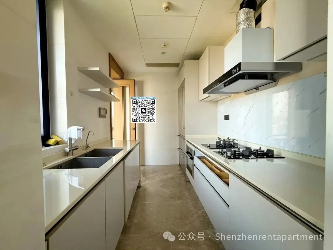 Photo 3 of The Peninsula3 | 169㎡ 4BR 2BA | Seaview | Furnished | ¥34,000/Mth