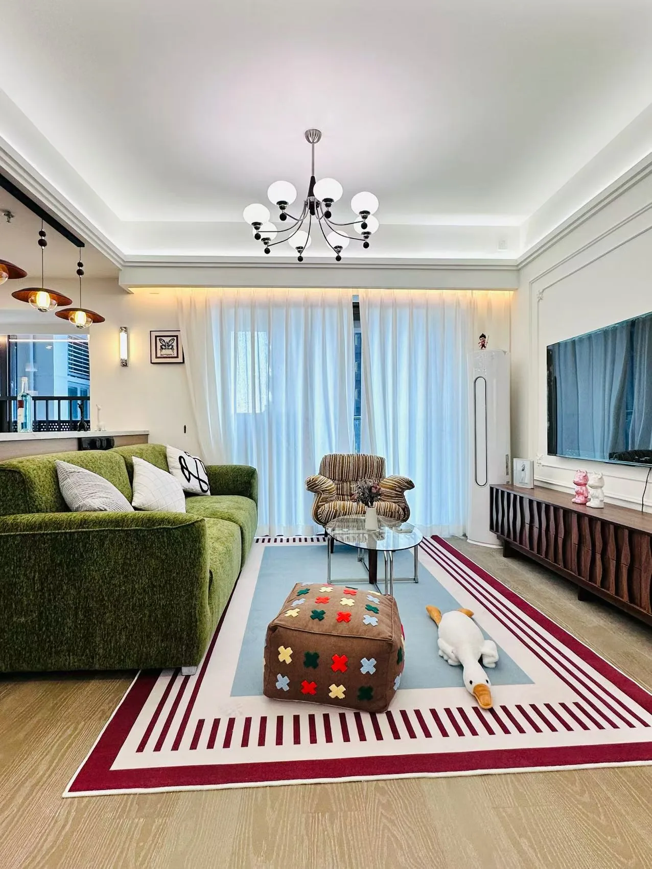 Photo 4 of Beautiful two bedrooms, Yushui Huafu, Futian, 48th floor