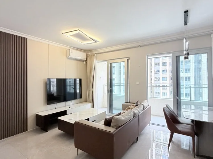 Photo 2 of Hot Deal! Affordable 100sqm 3-Bed 2-Bath | Futian Gangxia Hui