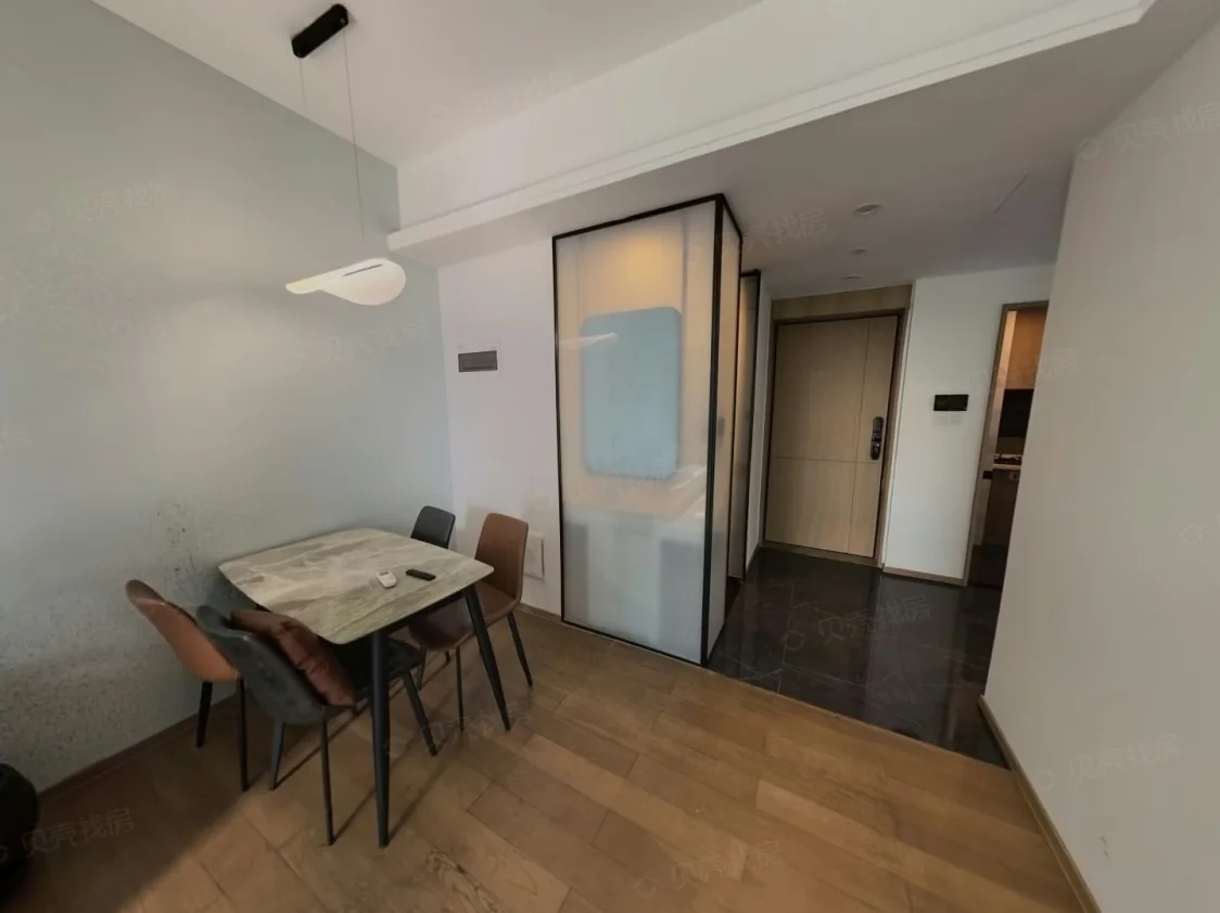 Photo 3 of Great Value! Spacious 82sqm 3-Bed 1-Bath | Zhongzhou Coastal Commercial Center 82 sqm · 3 Bedrooms · 1 Bathroom