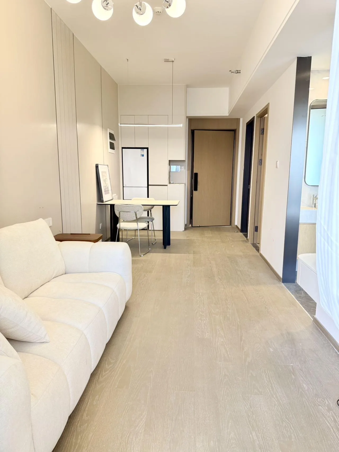 Photo 2 of Zhongzhou Binhai Huafu (C Future City), Futian 2 Bedrooms, 1 Bathroom | 64㎡ | Rent: ¥8200/month