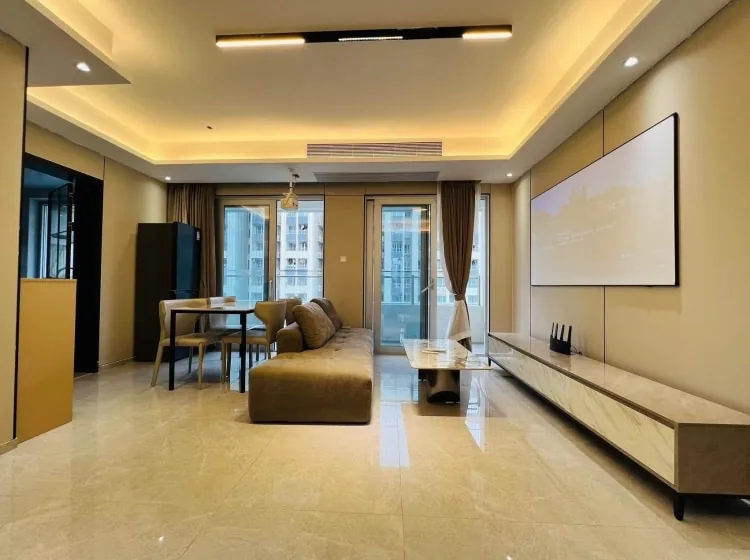 Excellent Deal! Spacious 100sqm 3-Bed 2-Bath | Futian Gangxia Hui — main photo