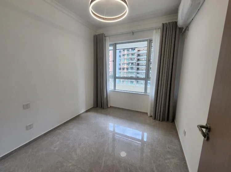 Photo 5 of Great Value! Spacious 120sqm 3-Bed 2-Bath | Futian Gangxia Hui