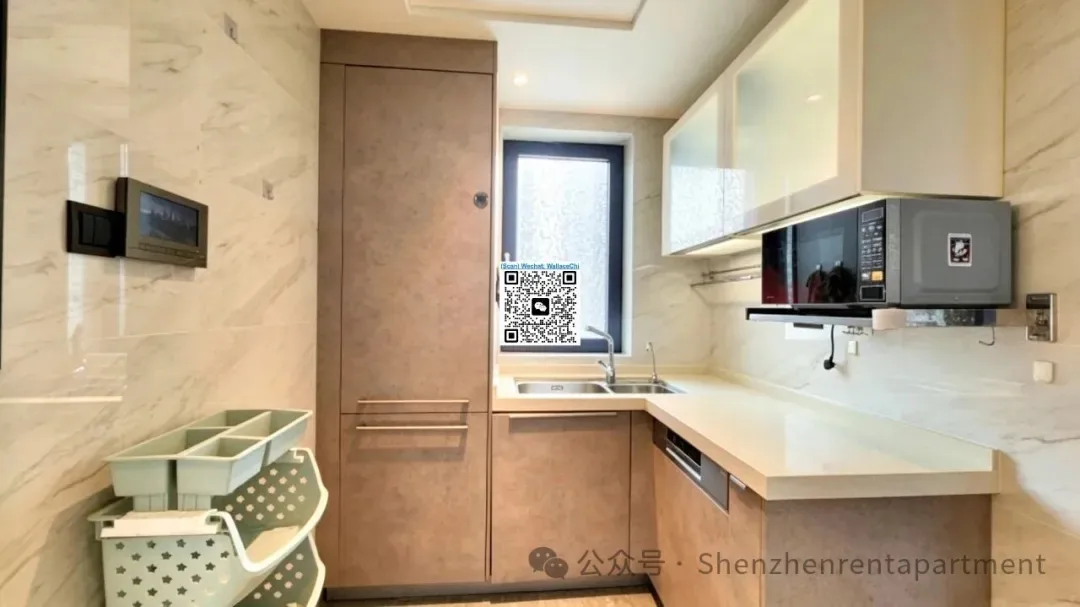 Photo 3 of The Peninsula3 | 141㎡ 4BR 2BA | Seaview | Furnished | ¥32,000/Mth