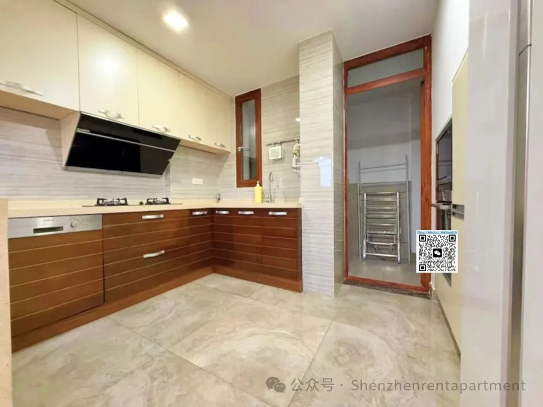 Photo 6 of Sea World CuiGuJu | Duplex | 171㎡ 3BR 3BA | Furnished | ¥22,000/Mth