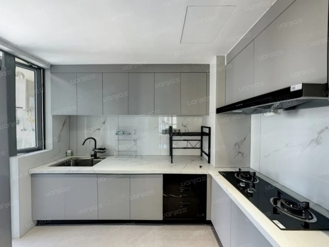 Photo 6 of Futian Shangsha / Xiasha nice and new 3 bedrooms 130 sqm, rent 17000 rmb 