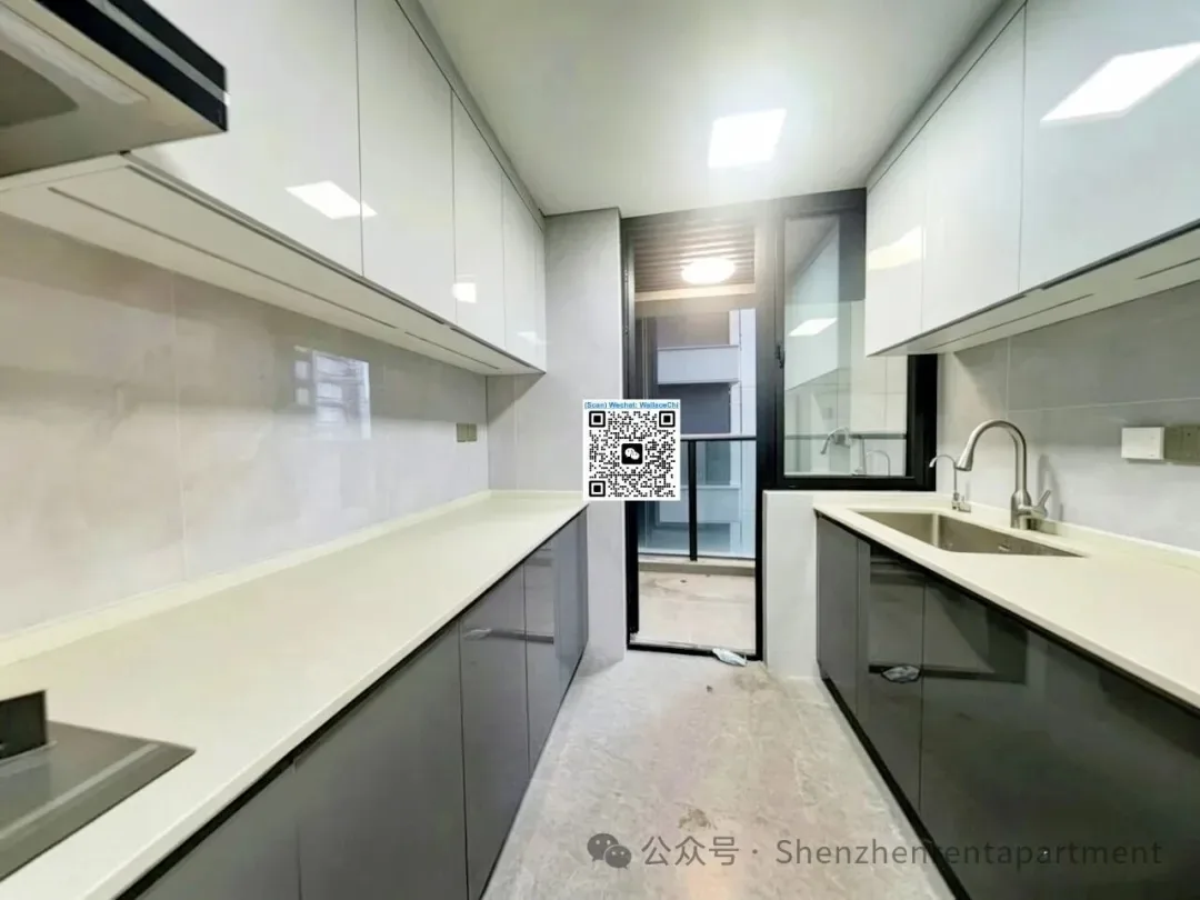 Photo 3 of Chiwan MTR, Line 2&5 | 203㎡ 4BR 3BA | Brand New | ¥21,000/Mth