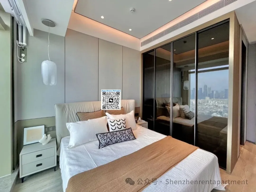 Photo 5 of Sihai MTR | 131㎡ 2BR 2BA | Open Oven Dishwasher Kitchen | ¥18,500/Mth