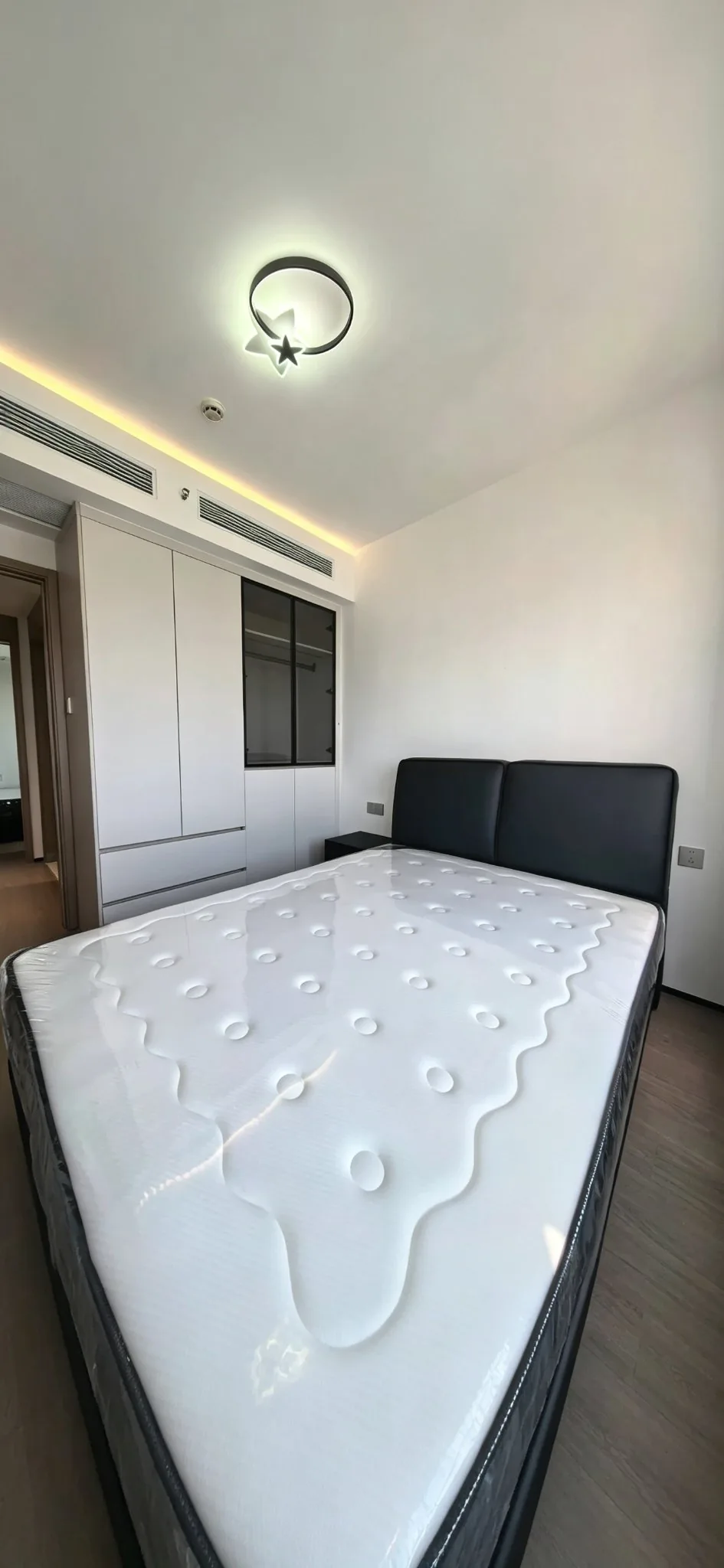 Photo 4 of Kingkey Chenyue Mansion Futian · 2 Bed 1 Bath · 70 sqm