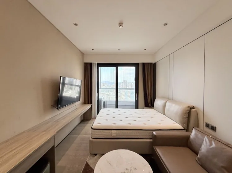 Futian brand new studio on top of shopping mall  — main photo