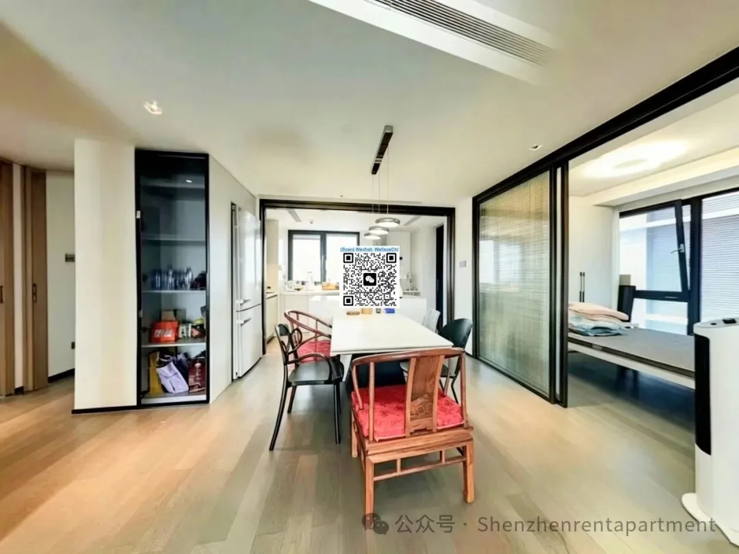 Photo 2 of The Peninsula 4 | 135㎡ 3BR 2BA | Seaview | ¥26,000/Mth