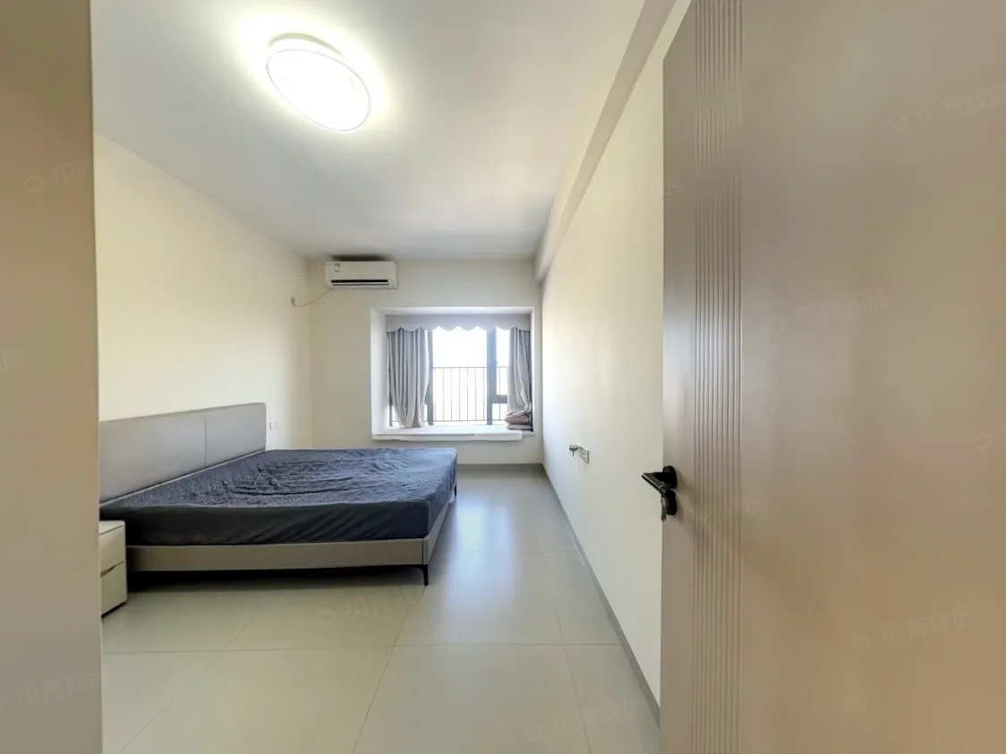 Photo 4 of Brand new Futian 3 bedrooms, spacious for 17000 rmb
