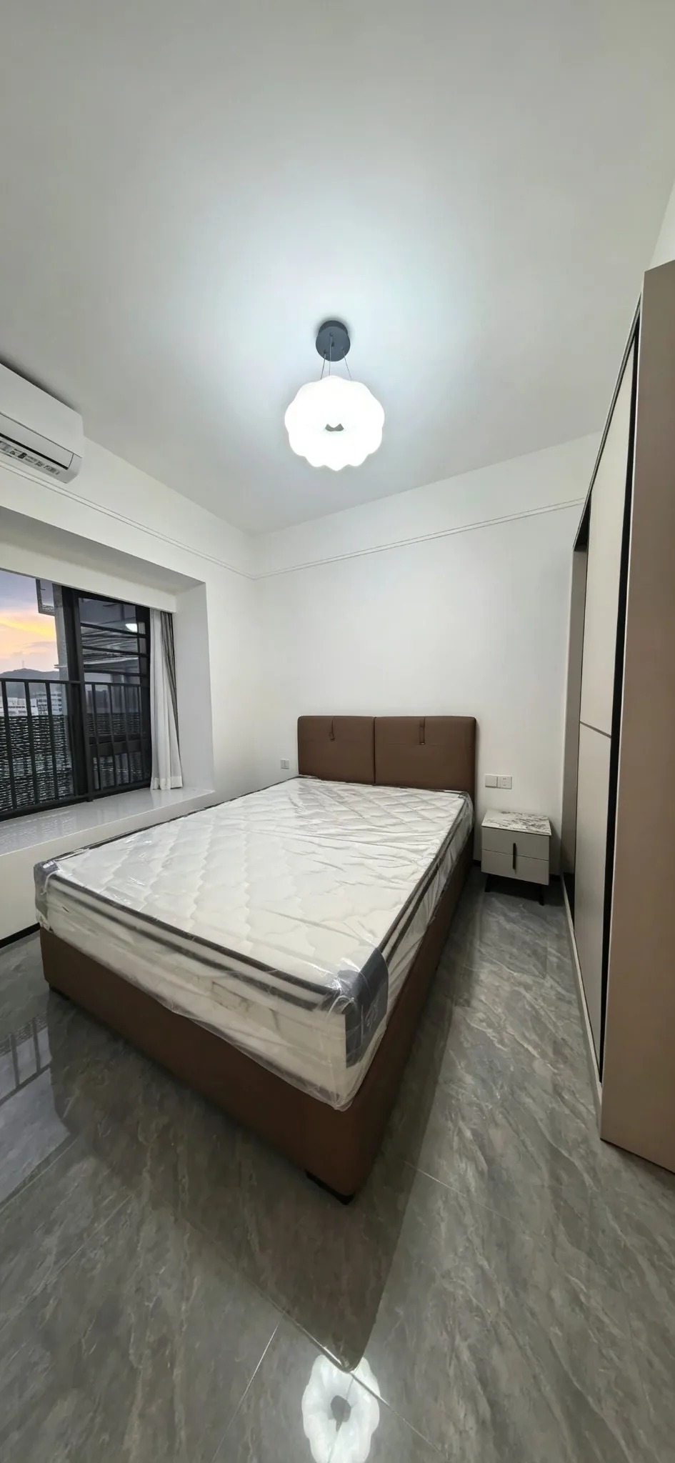 Photo 4 of Kingkey Chenyue Mansion Futian District · 2 Bed 1 Bath · 87 sqm