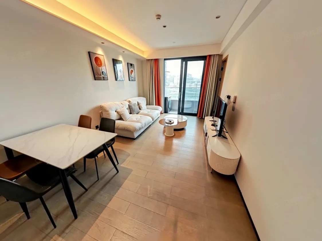 Photo 3 of Futian shangsha beautiful 3 bedrooms on top of Zhongzhou shopping mall 