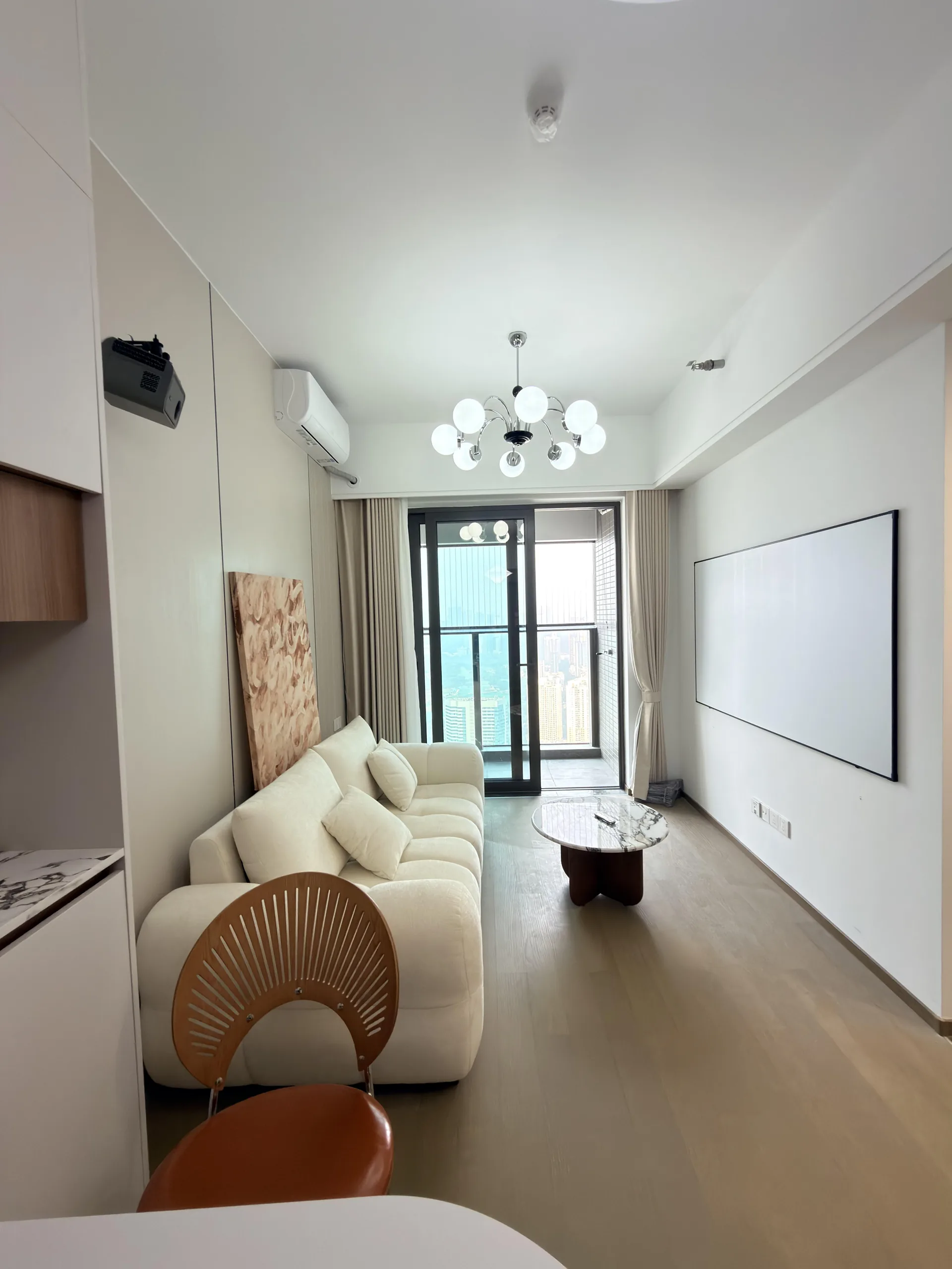  Elegant Light Luxury 1 Bed 1 Living at Zhongzhou Bay Yinghai Property Details  — main photo