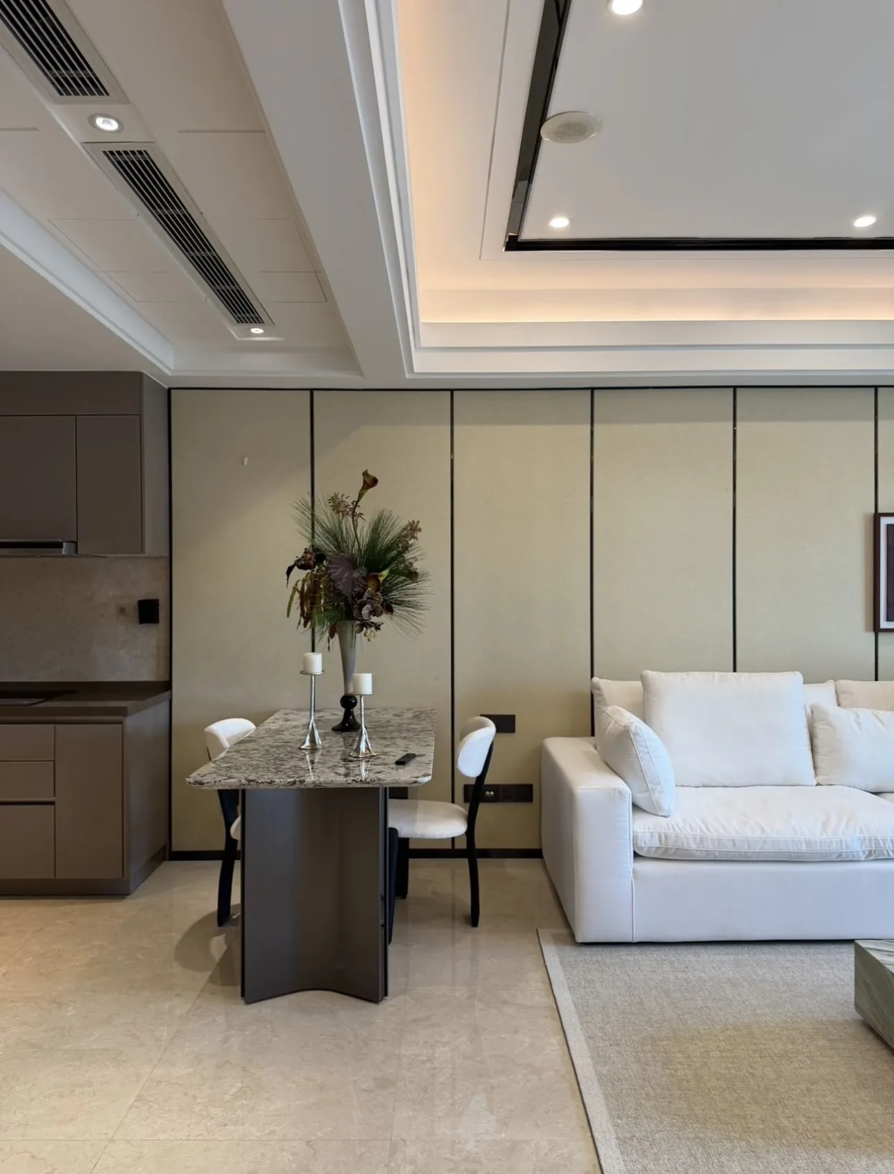Photo 2 of 98sqm 2BR Premium Rental | Baoneng Residence, Futian Shenzhen | CNY17k/month