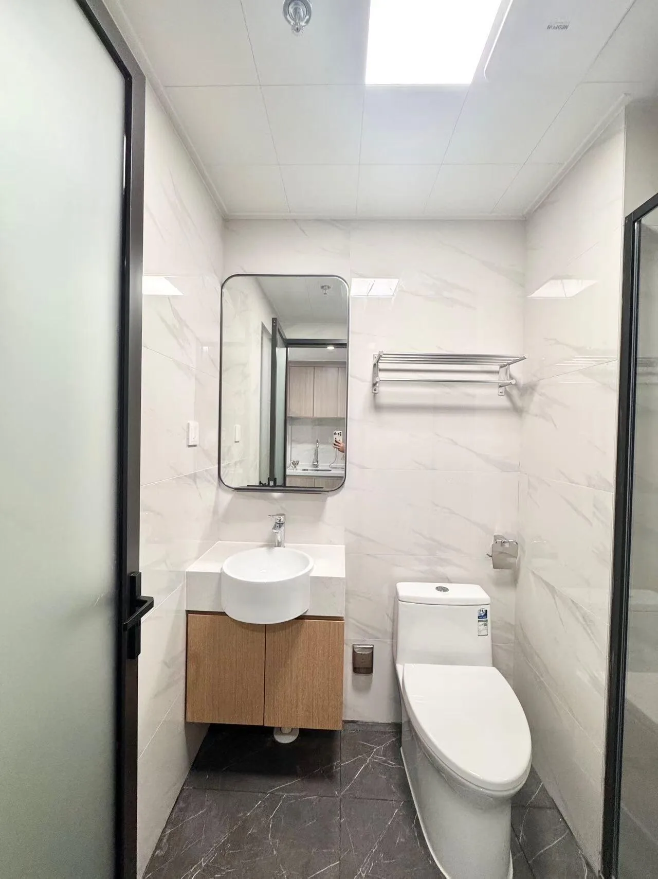 Photo 5 of Bright Studio at Zhongzhou Bay Phase 3 Property Details