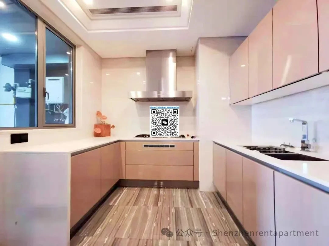 Photo 2 of IMPERIAL PARK | 328㎡ 4BR 3BA | Seaview | Furnished | ¥65,000/Mth