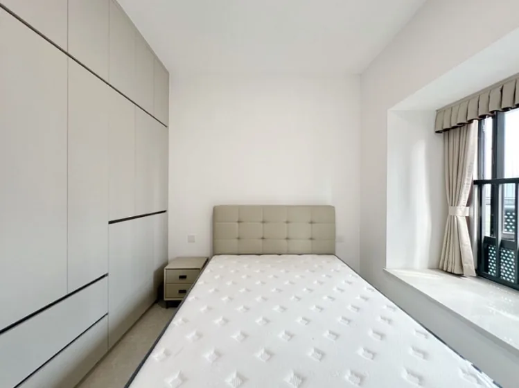 Photo 5 of Hongkong border Bright and nice 3 bedrooms, 110 sqm for 14000 rmb, Futian 