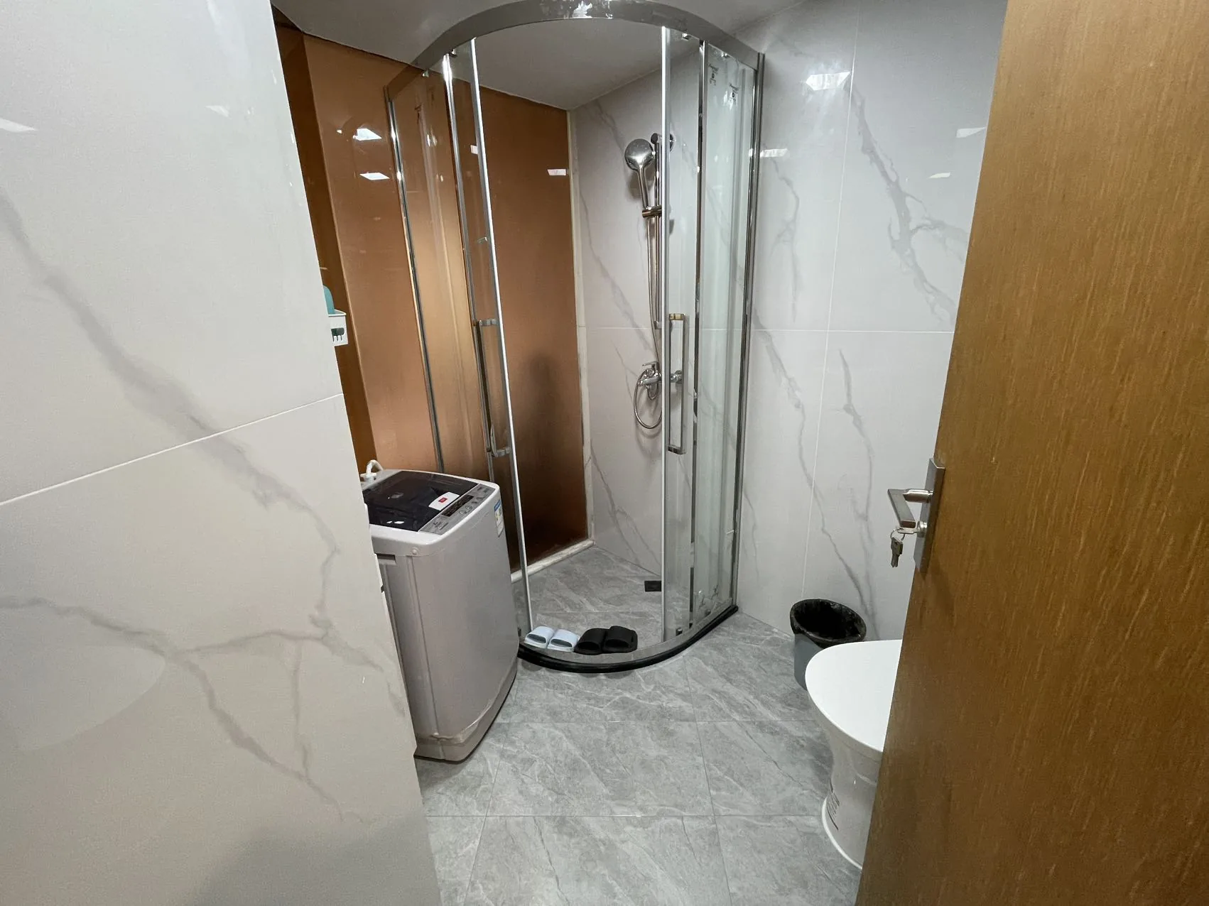 Photo 5 of Jiafu Plaza, 42 sqm, rent 5,000 RMB, Subway: Futian Port or Fubao Station