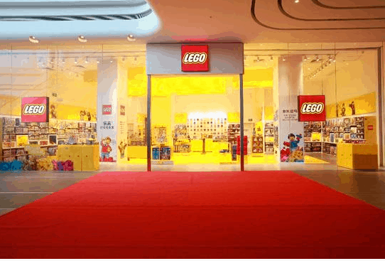 The first Lego Authorized Store Opens in Shenzhen