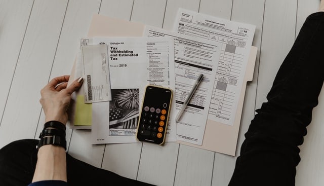 Difference Between an Accountant and a Bookkeeper