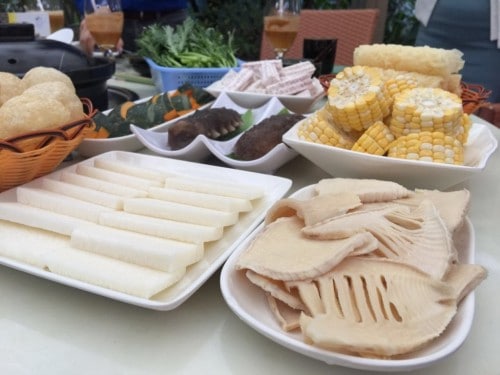Seasons Introduces Coconut Chicken Hot Pot to Shenzhen China