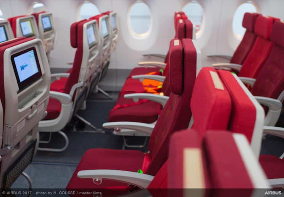 $370 Direct Flights to Los Angeles on Hong Kong Airlines