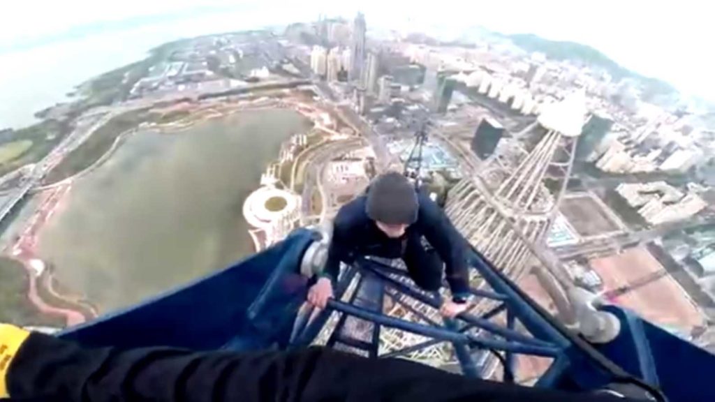 Insane Video of Expats Base Jumping from the China Resources HQ in Shenzhen