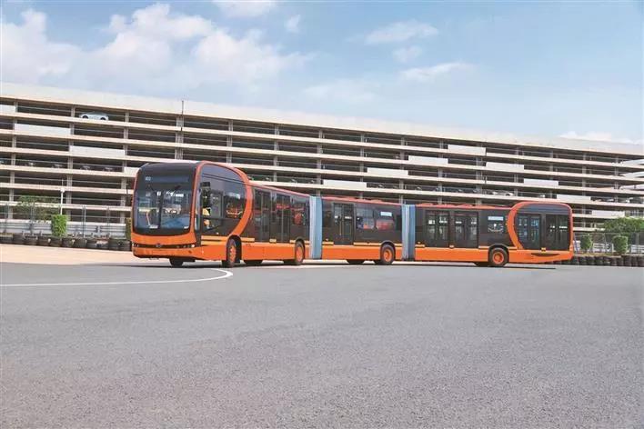 Shenzhen Debuts World's Longest Fully Electric Bus