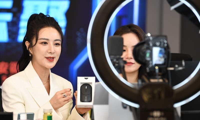 Crackdown on Illegal Short Videos by Chinese Internet Watchdog